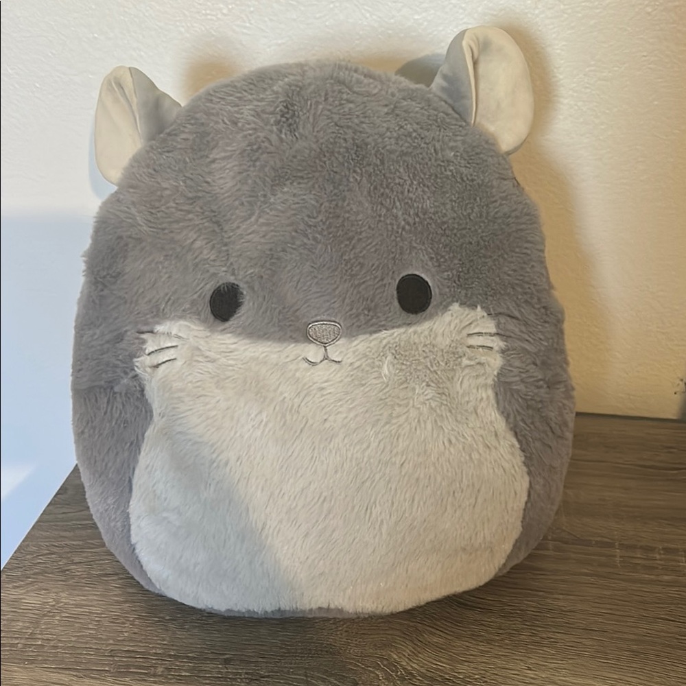 Squishmallows  Miper the Chinchilla Fuzzamallow